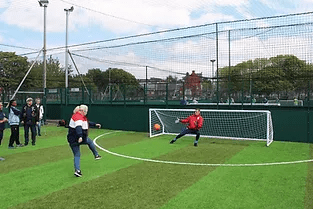 Besøk Liverpool Homeless FootballClub